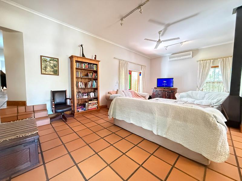 4 Bedroom Property for Sale in Die Wingerd Western Cape